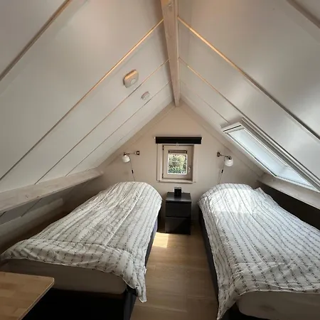 Duinengolf 46 - 3 Slaapkamers Tot 6p - Tuin Nabij Duinengebied Nyaraló Oostduinkerke